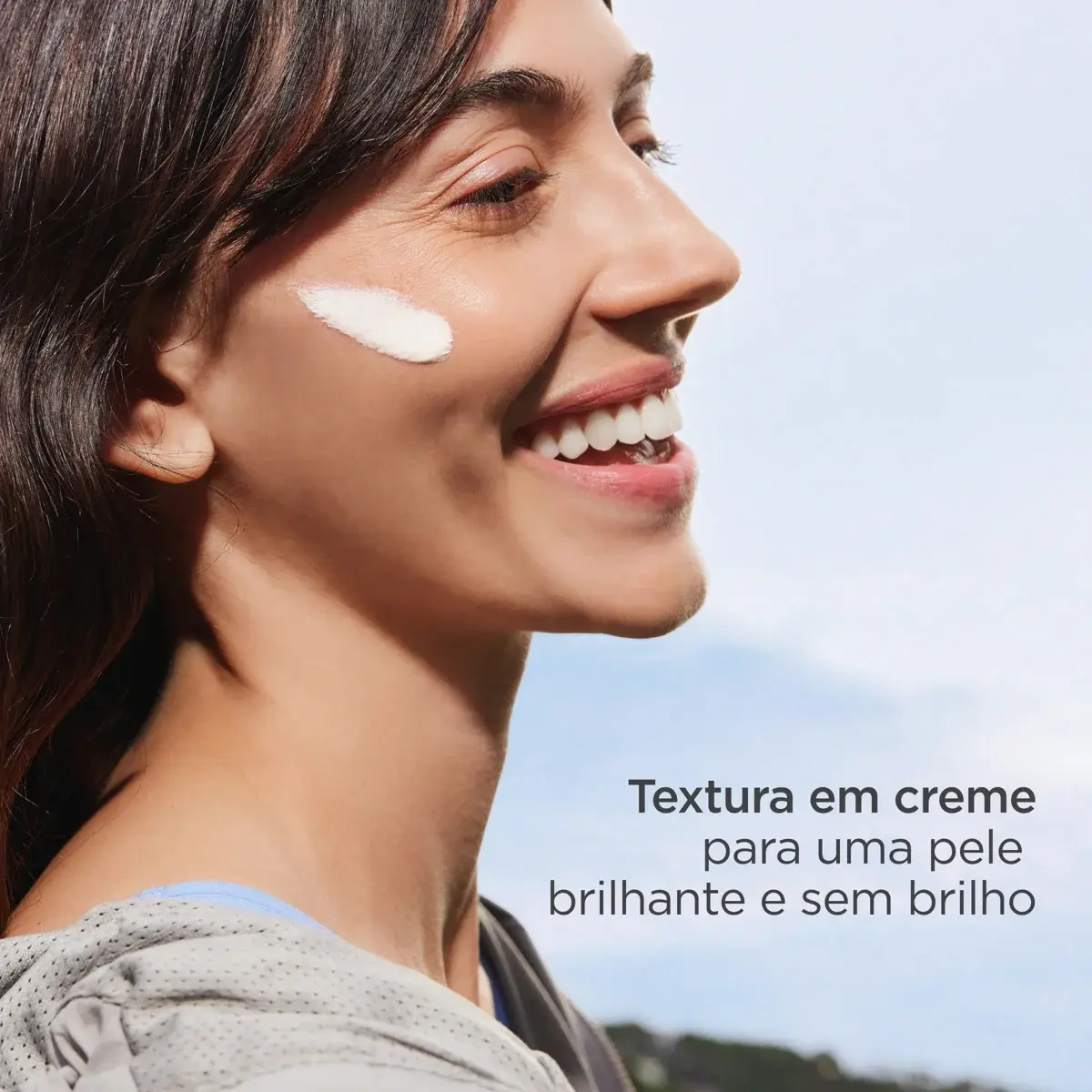 PT_4769_TH_FPEXTREM90SPF50-50ML_HOVER_TEXTURE_1